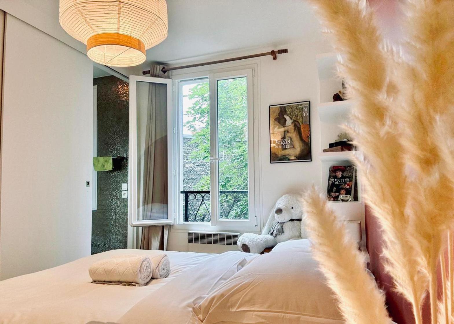 Charmant Appartement Au Coeur De Montmartre! باريس المظهر الخارجي الصورة